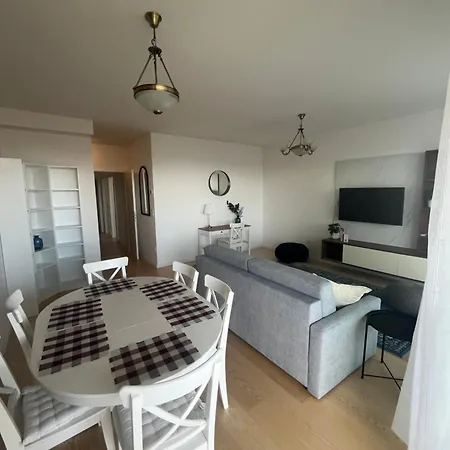 Waterfront By Urbanrent Apartment *