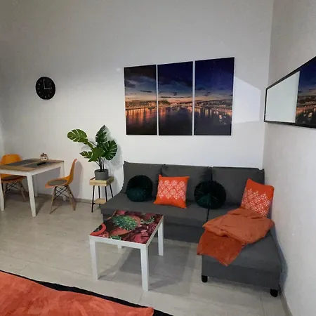 Apartment Marylin New Free Parking At Riverside