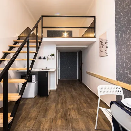 Apartment Bp Stylish Flats