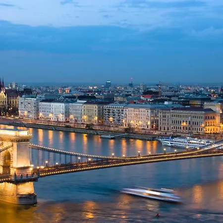 Apartment Little Italy Bronx Budapest