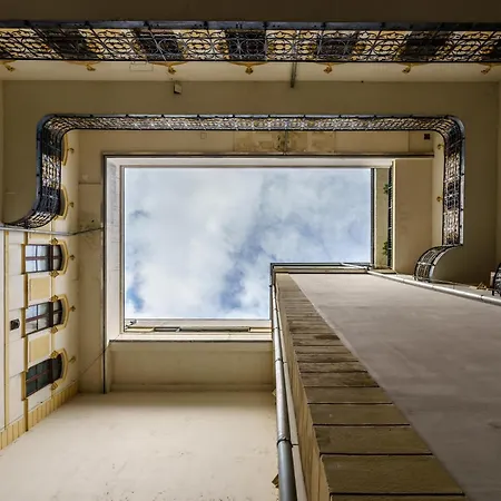 Apartment Barka In Downtown Buda Budapest