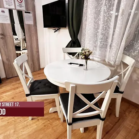 Little Americas Westend Mall Apartament
