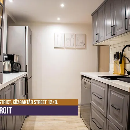 Little Americas Detroit Apartment Budapest
