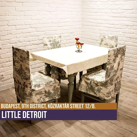 Little Americas Detroit Apartment *