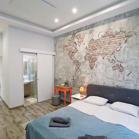 Apartment K03 Elitehost Kis Diofa