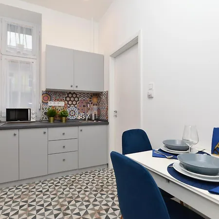 Appartement K03 Elitehost Kis Diofa