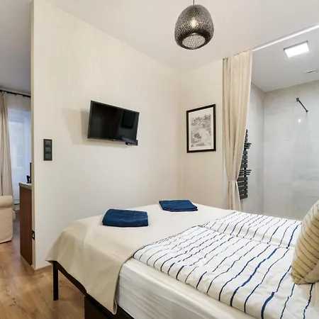 Apartment Secret Cave Premium Central *