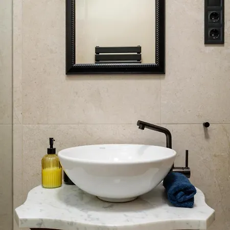 Apartment Secret Cave Premium Central Budapest