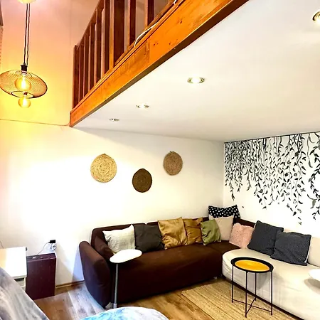 Apartment Stylish Natural With Sauna - Heroes Square Budapest