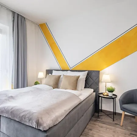 Apartment Modern Comfy Next To The River *