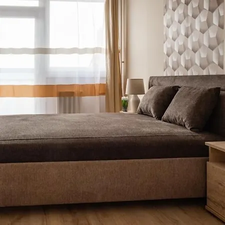 Bb Panorama Apartman *