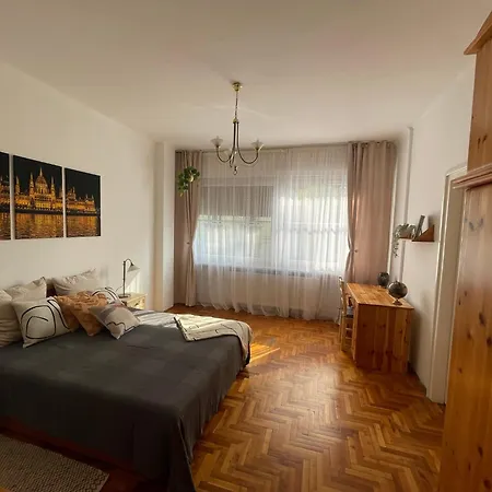 Bright & Spacious Riverside With Balcony Apartment