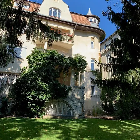 Apartment Superb With Ac 40 Sqm Terrace In The Greens Of Buda Centre *