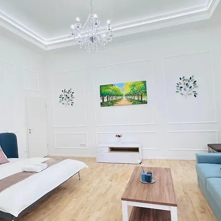 Jozsef 65 Homestay