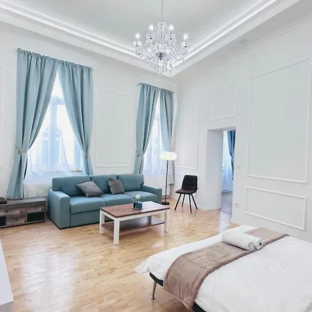 Homestay Jozsef 65 *