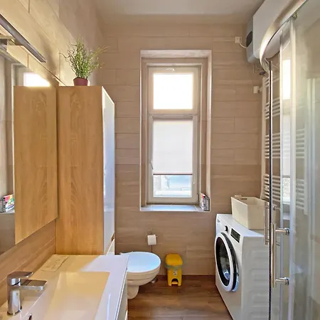 Opera Apartment