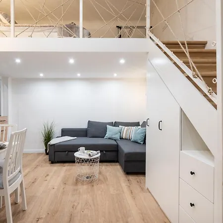 Apartment Mira