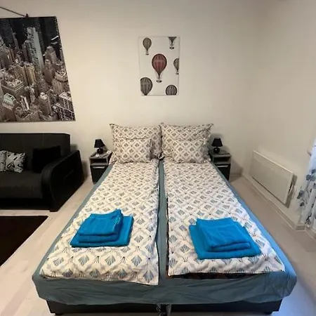 Smith House Apartment