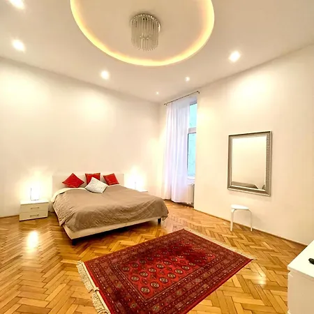 Amazing Swedish 3 In The Center