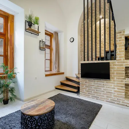 Apartment Cosy Home-apartment In Liszt Ferenc Budapest