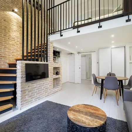 Apartment Cosy Home-apartment In Liszt Ferenc *