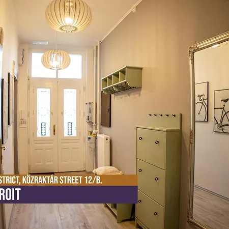 Apartment Little Americas Detroit Budapest