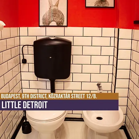 Little Americas Detroit Apartment *
