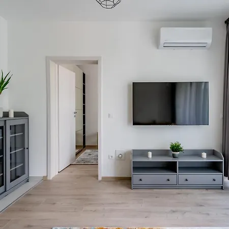 Magnolia Greentop Apartment Budapest