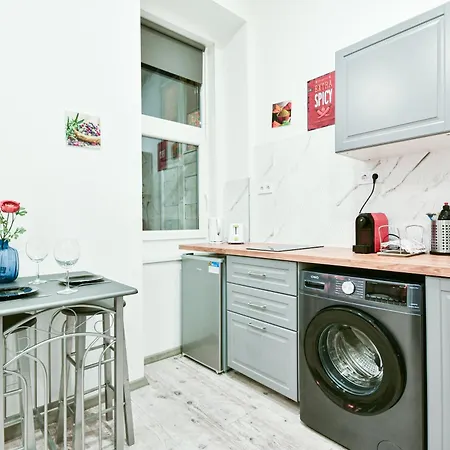 Peaceful Soho Apartament