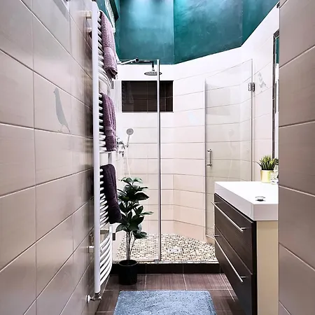 M13 Rustic Stylish With King Bed & Friendly Host Apartamento *