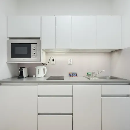 Klauzal City Garden - 2-bedroom K24 Apartment Budapest