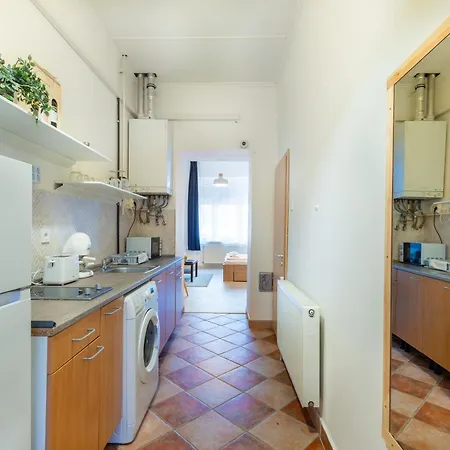 Merax Apartment *