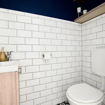 Apartmán By Hi5 Apartments- Erzsebet 44 Budapešť