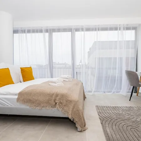 Apartment Swu Opera *