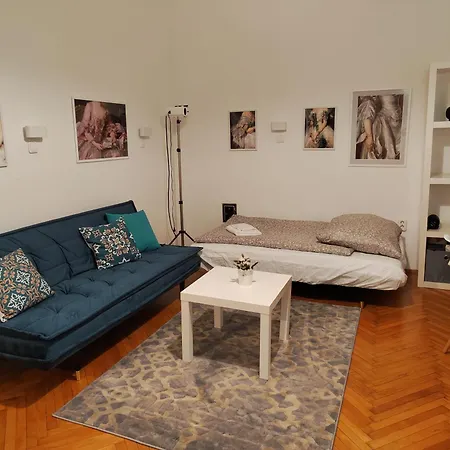 Hi!5 Spacious Palotanegyed * Budapešť