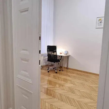 Lookery Budapest