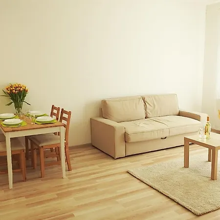 Luxury Cordia With Free Parking Apartment