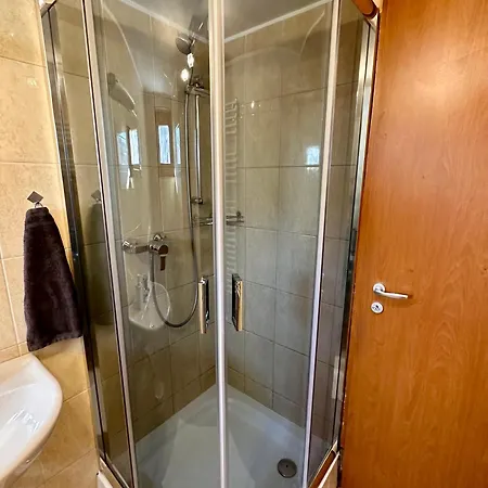 Loft With Rooftop And Free Parking In Garage Apartment Budapest