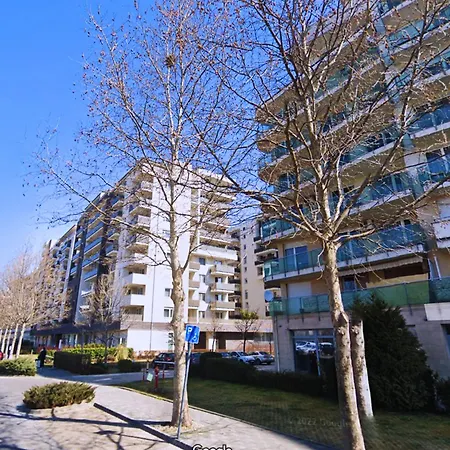 Highrise Horizon Penthouse Apartament