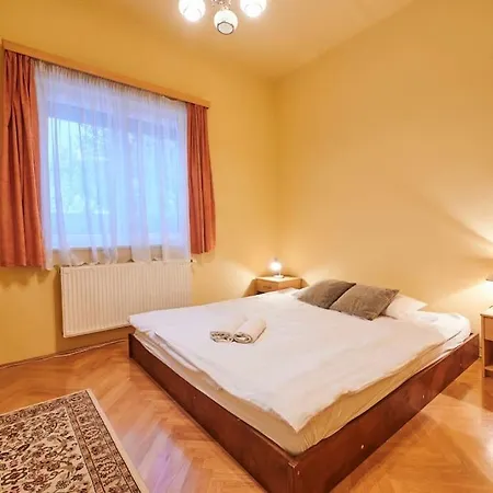 Apartman Family