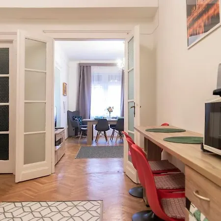 Central Buda Comfort Apartman Budapest