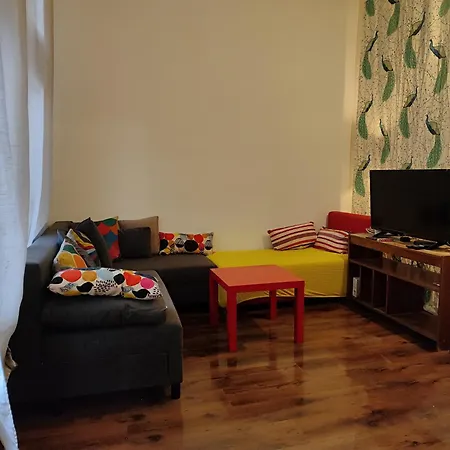 Charmhub Budapest: Your Stylish Sanctuary In The Heart Of The Guest house *