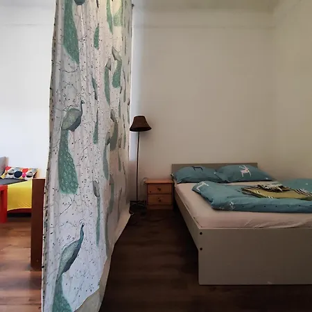 Charmhub Budapest: Your Stylish Sanctuary In The Heart Of The Vendégház *
