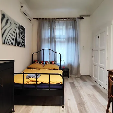 Charmhub Budapest: Your Stylish Sanctuary In The Heart Of The Guest house Budapest
