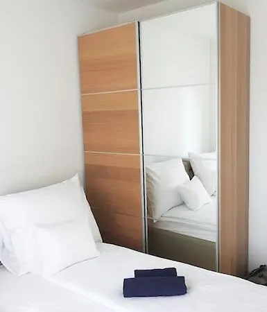 Lux Cordia With Free Parking Apartman *