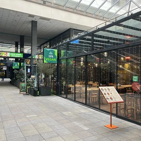Bp-est Cp * Budapest