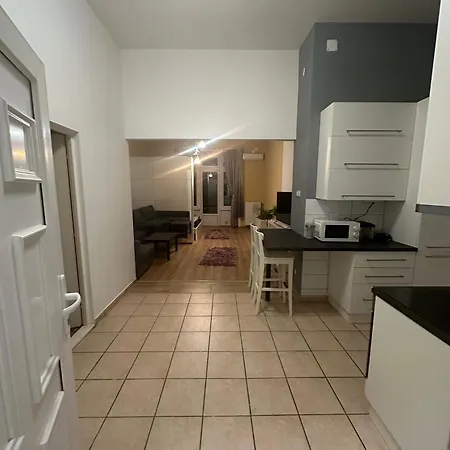Be Apartment *