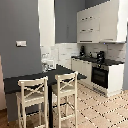 Apartment Be