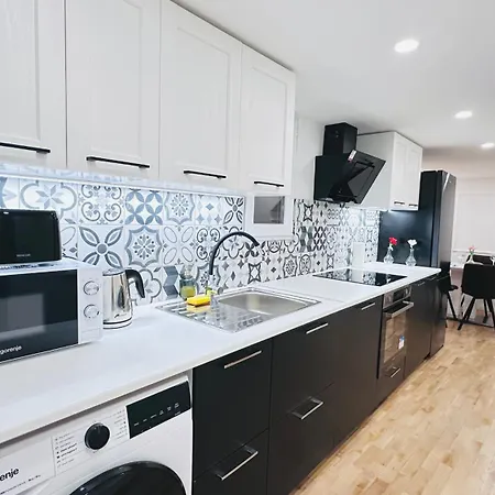 Jozsef 65 Homestay szállás