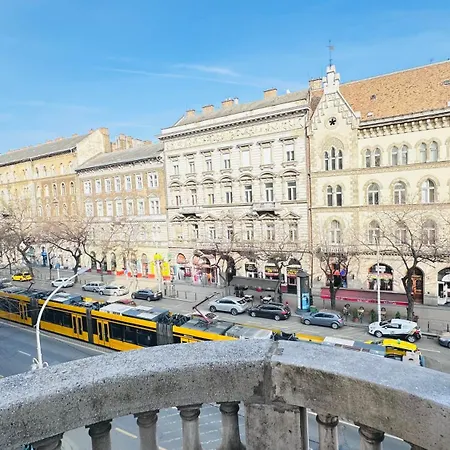 Jozsef 65 * Budapest
